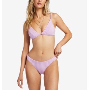 Billabong In The Loop Fixed Triangle Bikini Top
Size M, NWT